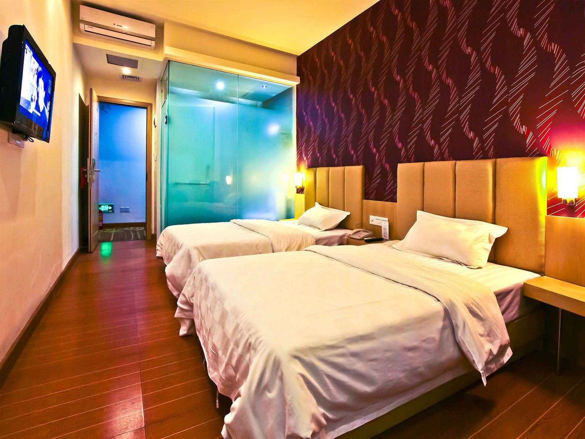 Tavernew Hotel Kanton Zewnętrze zdjęcie