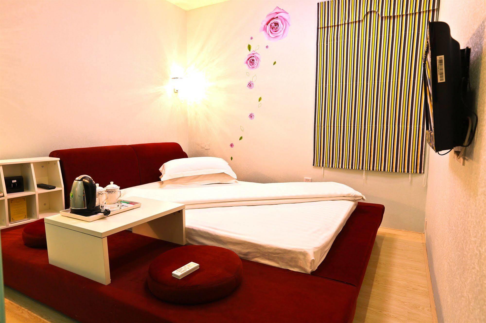 Tavernew Hotel Kanton Zewnętrze zdjęcie