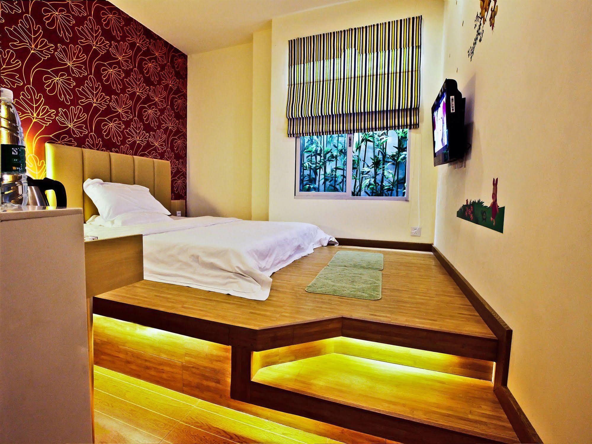 Tavernew Hotel Kanton Zewnętrze zdjęcie